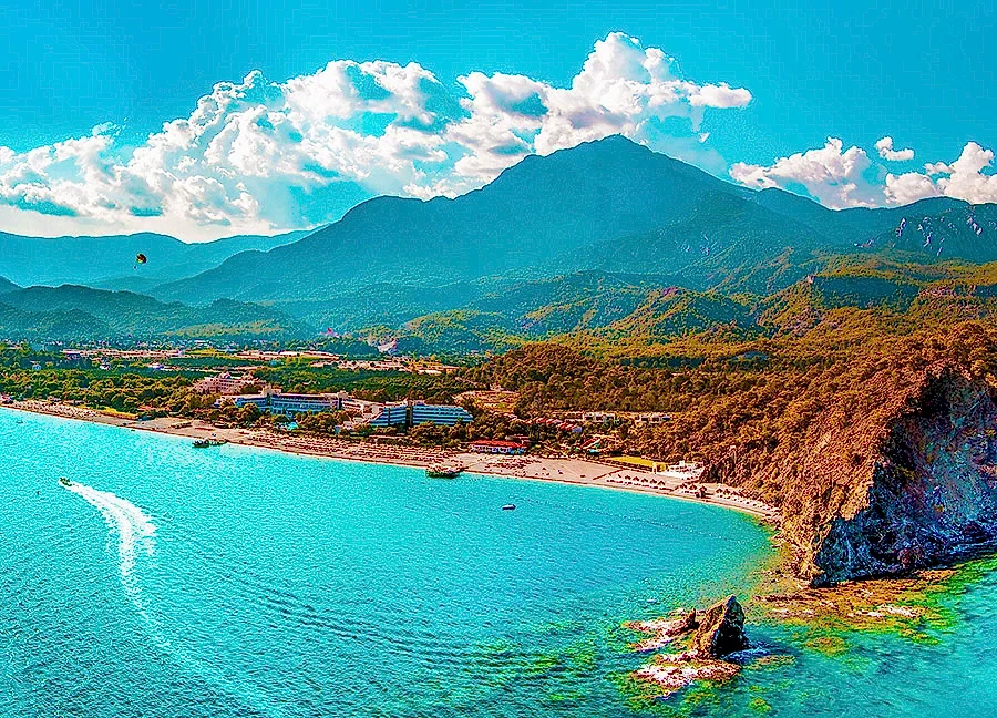 Royal Fly helicopter transfer from Antalya Airport to Kemer, offering a fast, luxurious, and scenic aerial journey over the Mediterranean coast.